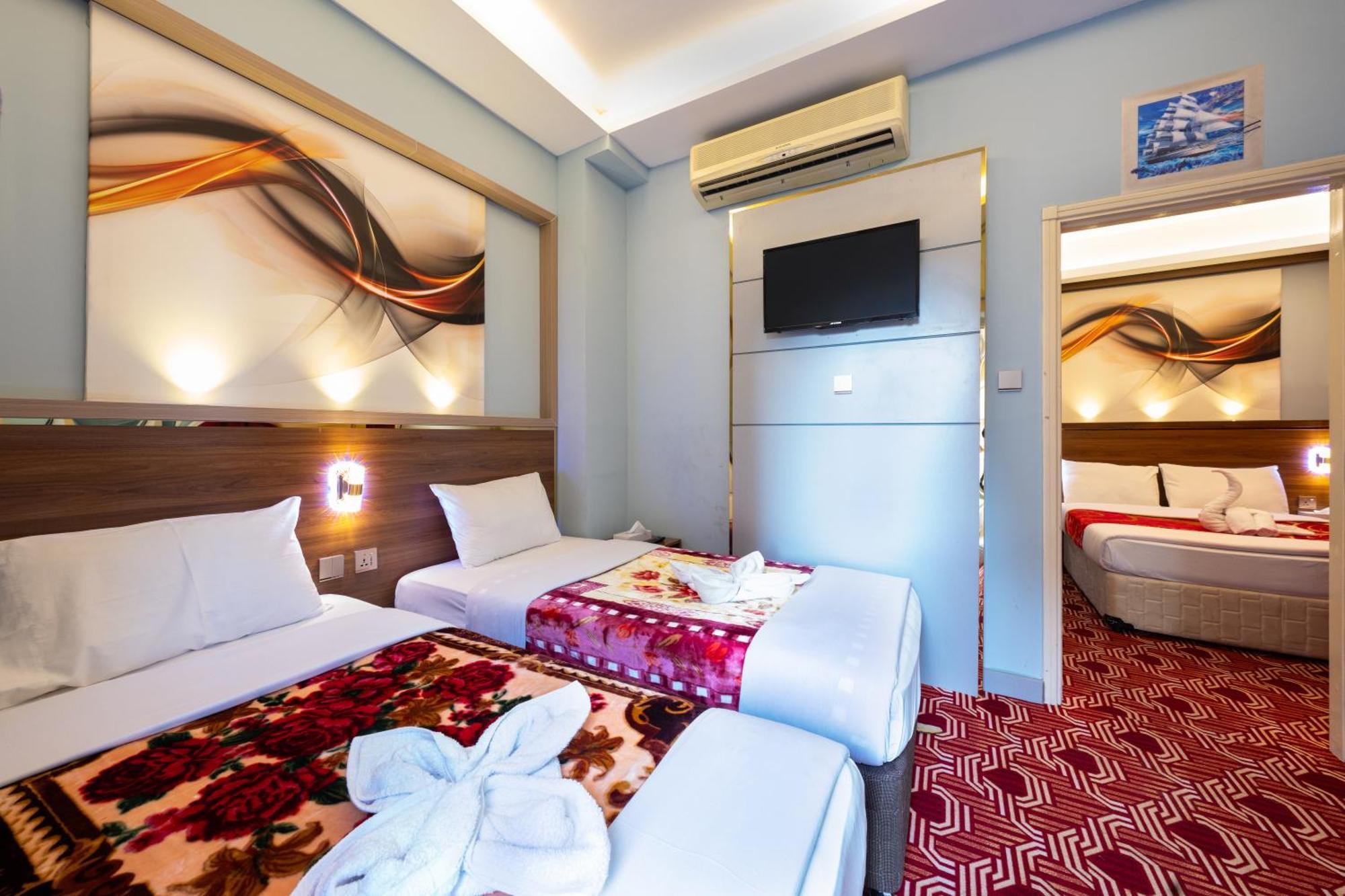 Tanha Hotel Дубай Екстериор снимка